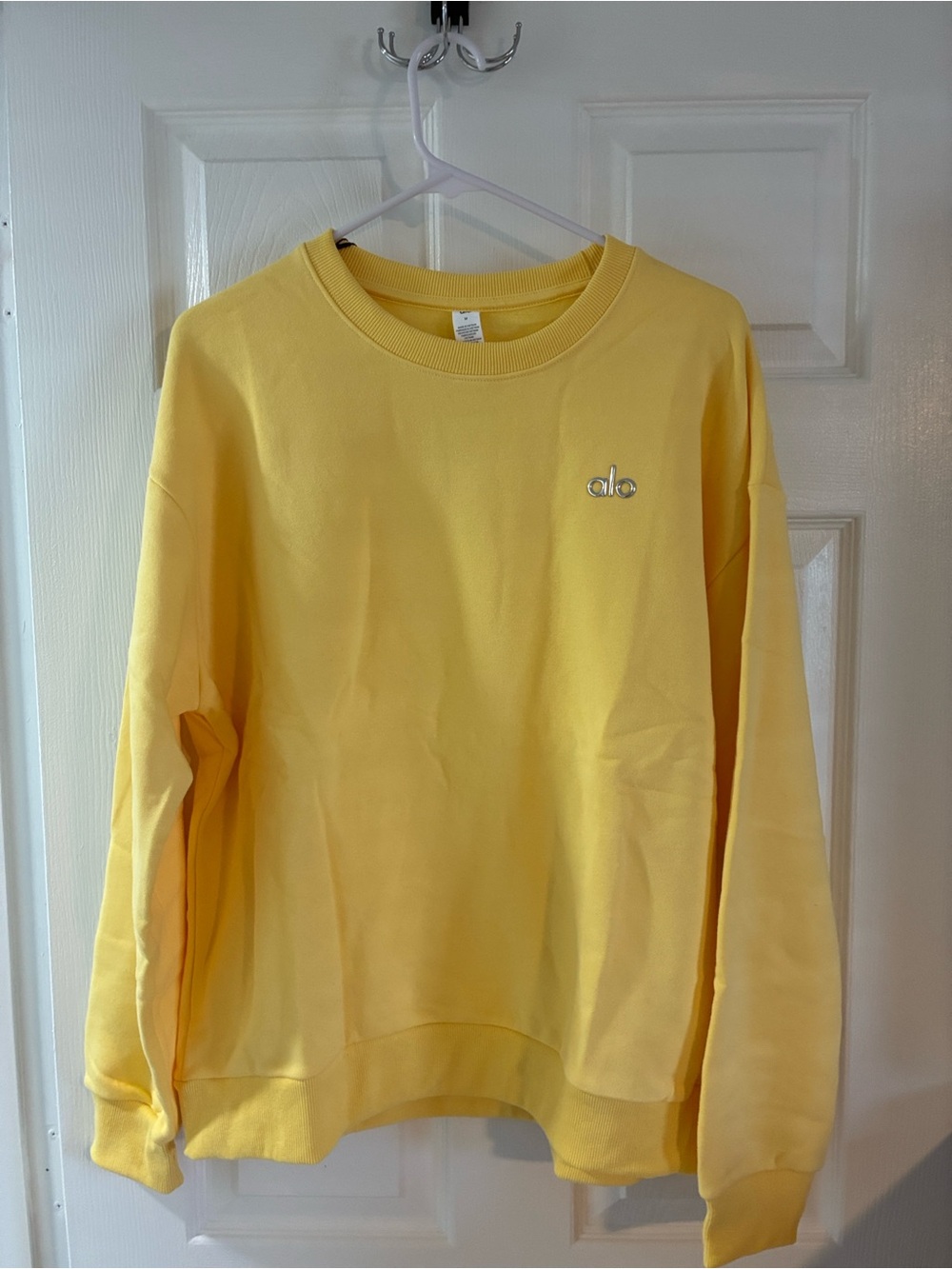 ALO Yoga Crewneck Sweatshirt in Lemon Yellow